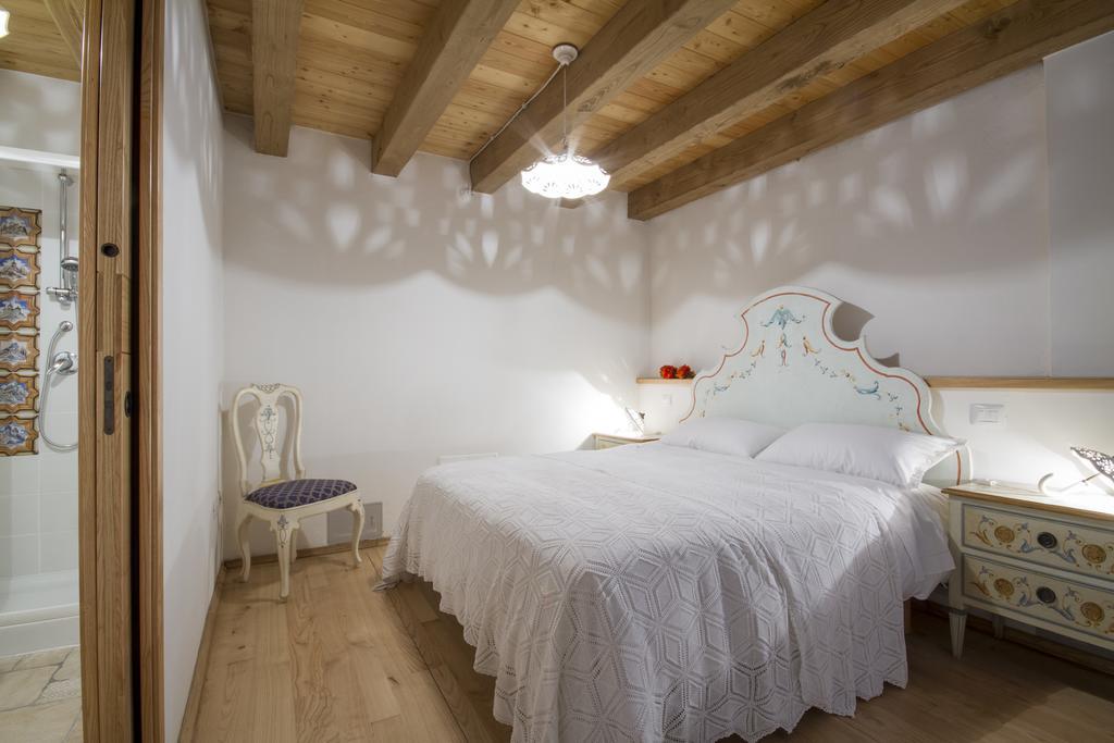 Casa Ursic Scrittore Grimacco الغرفة الصورة